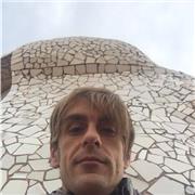 Laureato in Agraria impartisce lezioni di scienze naturali e matematiche, per studenti scuola primaria e secondaria